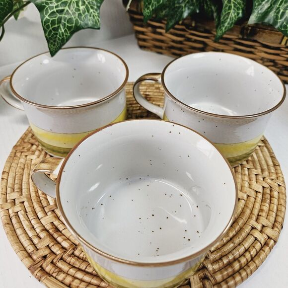 Vintage Stoneware Sunrise Set 3 Yellow Green Speckled Glaze Mug Coffee Tea Soup - Picture 4 of 11